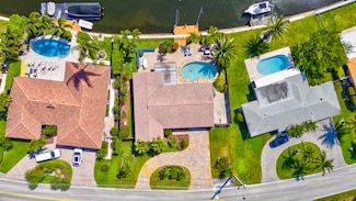 2030 NE 30th St, Lighthouse Point, FL 33064
