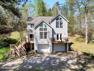 1283 Johns Branch Rd, Gatlinburg, TN 37738