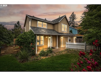 603 Van Buren St, Oregon City, OR 97045