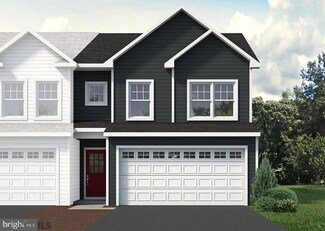 125 Jack Pine Way, Port Matilda, PA 16870
