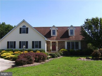 127 Upper Neck Rd, Elmer, NJ 08318