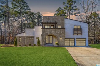 6992 Briarwood Ln, Leeds, AL 35094