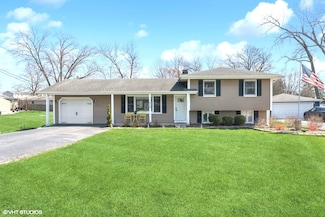313 Sunrise Ave, Willowbrook, IL 60527