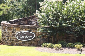 402 Canterbury Dr, La Grange, GA 30241