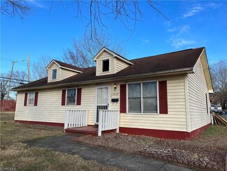 2203 Pleasant St, Winston Salem, NC 27107