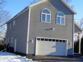 146 Ray Ave, Schenectady, NY 12304