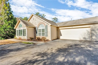 418 Kenley Ct, McDonough, GA 30253