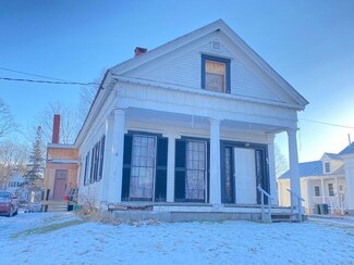 15 Madison St, North Anson, ME 04958