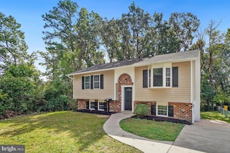 225 Shana Rd, Glen Burnie, MD 21060