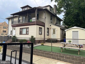2219 Woodlynne Ave, Oaklyn, NJ 08107