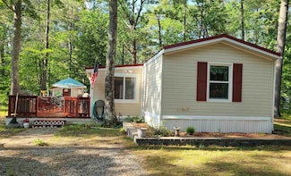 350 Heron Point Rd, Alton, NH 03809