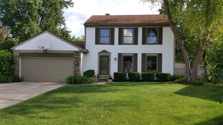 1200 Dannet Ct, Buffalo Grove, IL 60089