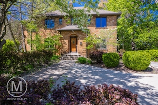 455 Plymouth Ave SE, Grand Rapids, MI 49506