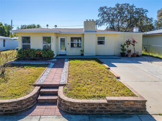 1017 Mohawk St, Clearwater, FL 33755