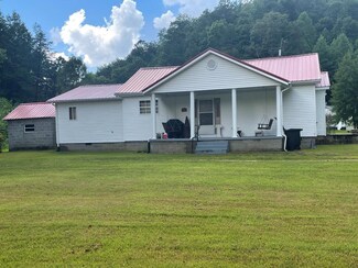 305 Spence Branch, Tomahawk, KY 41262
