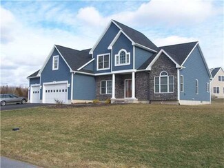 5747 Sunset Ct, Romulus, NY 14541
