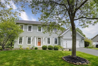 19 Hutton Cir, Churchville, NY 14428