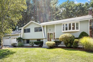 8 Brookdale Cir, Billerica, MA 01821