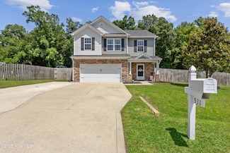 531 Shelmore Ln, Jacksonville, NC 28540