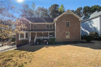 5000 Bainbridge Ct SW, Lilburn, GA 30047