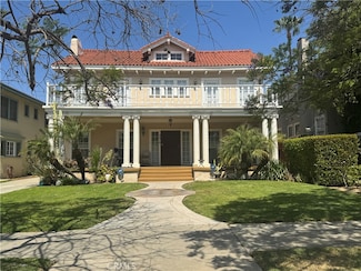 867 S Bronson Ave, Los Angeles, CA 90005