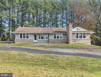 106 Beaumin Dr, Newark, DE 19702