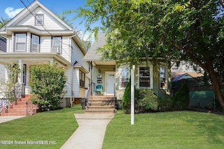 40 Cortlandt St, Staten Island, NY 10302