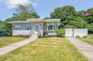 88 Thissell Ave, Dracut, MA 01826