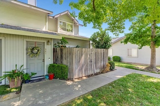 561 Samuel Way, Sacramento, CA 95838