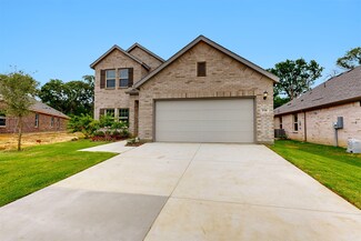3516 Coronation Ct, Denton, TX 76208