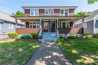 18 Coomer Ave, Warren, RI 02885