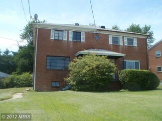 2704 Saint Clair Dr, Temple Hills, MD 20748