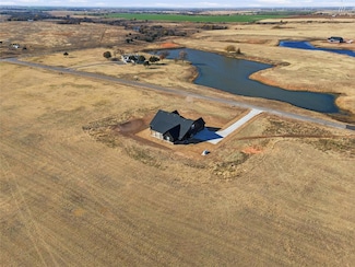 977 Rylee Ln, Tuttle, OK 73089