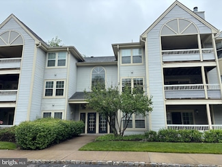 112 Biscayne Ct Unit 8, Princeton, NJ 08540