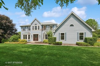 4 Taynton Ln, South Barrington, IL 60010