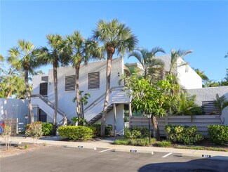 322 Timberlake Dr, Bradenton, FL 34210