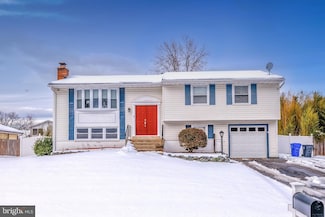 5602 Daniel Cir, Waldorf, MD 20601