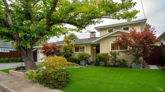 46 Rollingwood Dr, San Rafael, CA 94901
