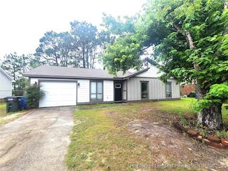 1540 Graystone Rd, Fayetteville, NC 28311