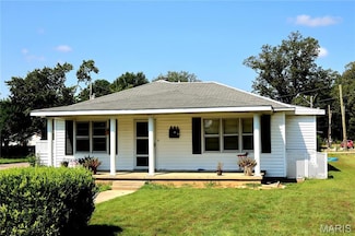 801 N Poplar St, Dexter, MO 63841