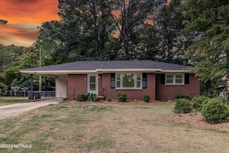 1216 York St, Rocky Mount, NC 27803
