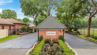 1811 River Heights Dr, Little Rock, AR 72202
