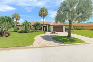 1998 Kansas Ave NE, Saint Petersburg, FL 33703