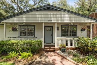 1615 Broome St, Fernandina Beach, FL 32034