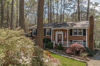 3505 Carriage Dr, Raleigh, NC 27612