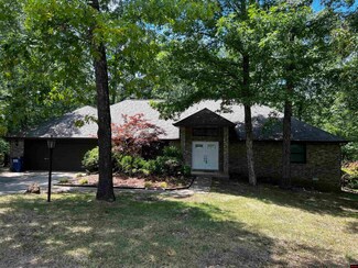 58 Windsor Ct, Mountain Home, AR 72653