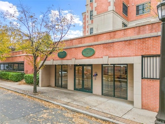 101 Sheldrake Place Unit 14, Mamaroneck, NY 10543