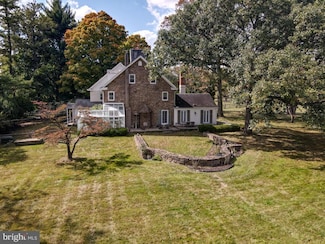 675 Lewis Ln, Ambler, PA 19002