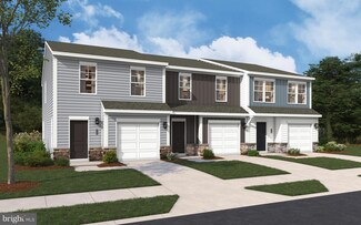 130 Olympus Rd, Charles Town, WV 25414