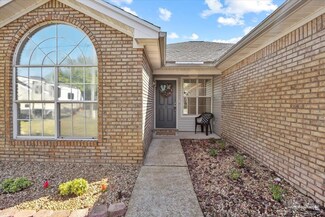 479 Cascabellas St, Mary Esther, FL 32569